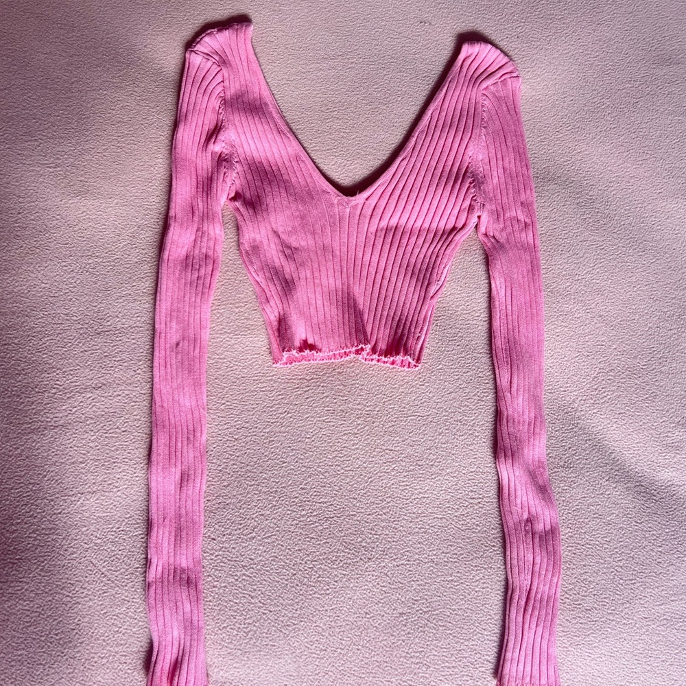 Dollskill x sugarthrillz pink long sleeve crop top